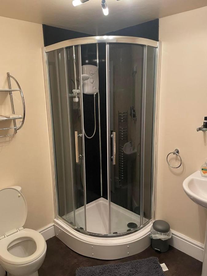 The Crown Inn & B&B Newcastle  Eksteriør billede